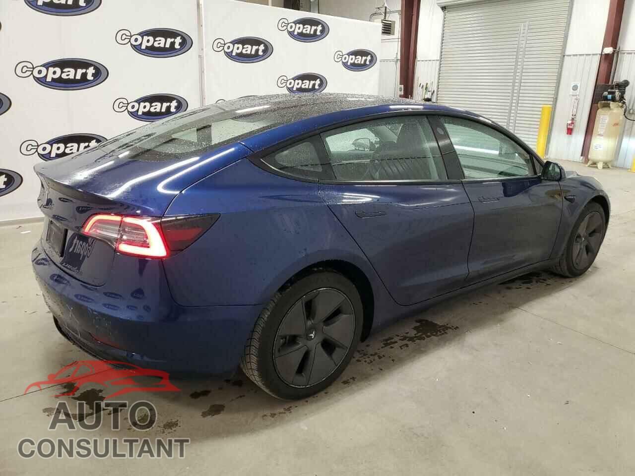 TESLA MODEL 3 2022 - 5YJ3E1EA2NF371028