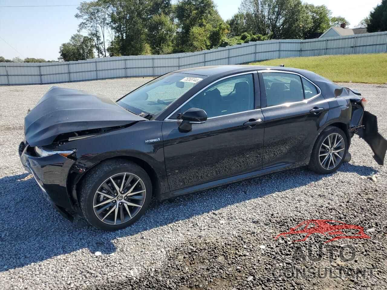 TOYOTA CAMRY 2021 - 4T1F31AK9MU555787