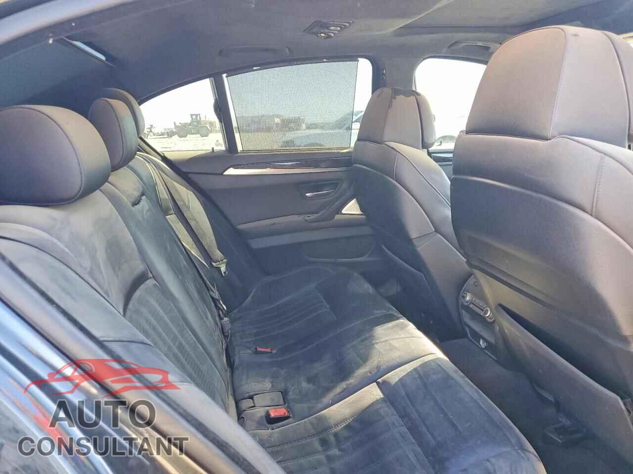 BMW M5 2013 - WBSFV9C56DC773799