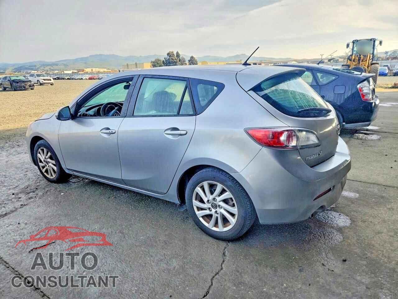 MAZDA 3 2013 - JM1BL1MPXD1832099