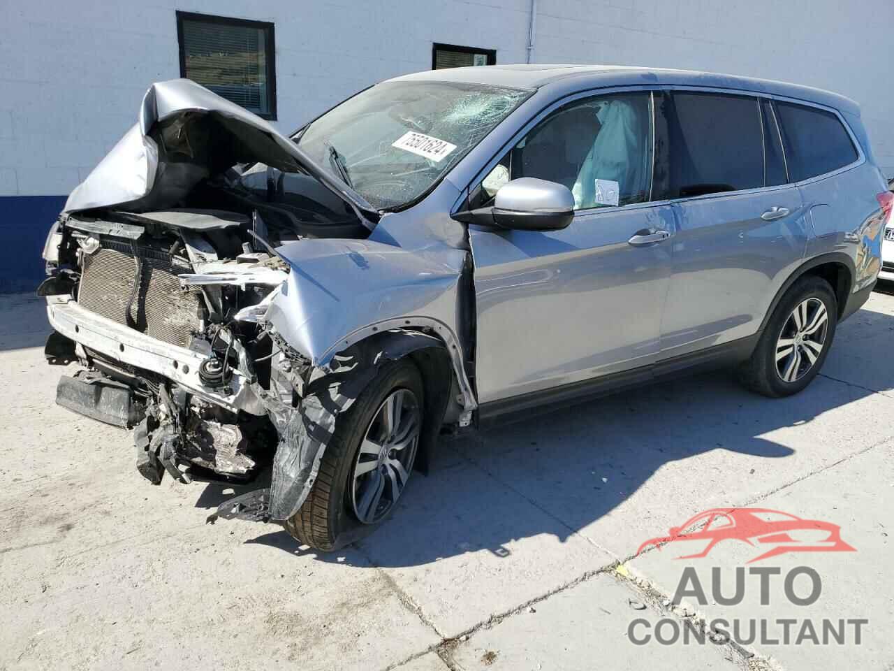 HONDA PILOT 2017 - 5FNYF6H53HB059125