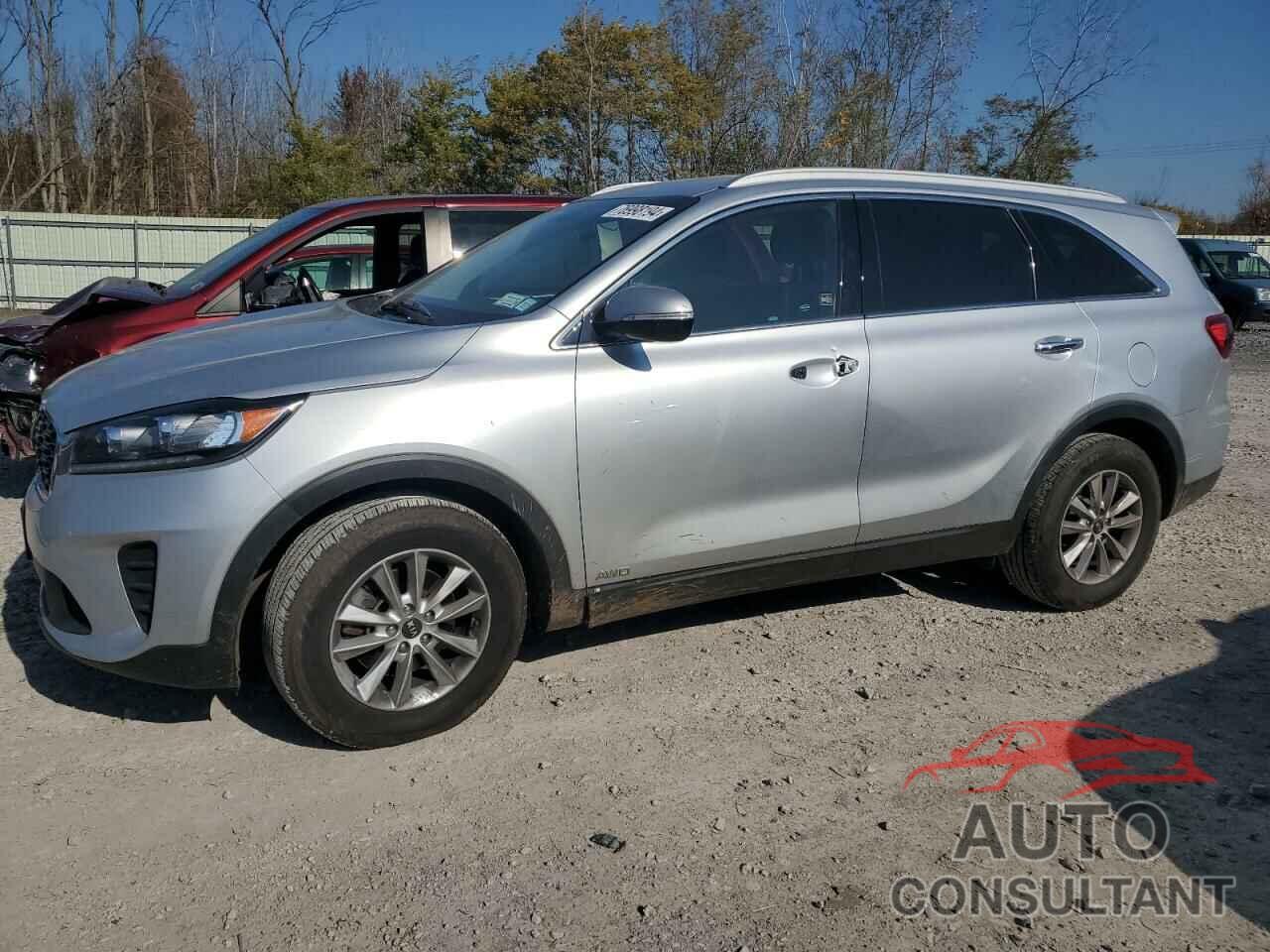 KIA SORENTO 2019 - 5XYPGDA52KG443016