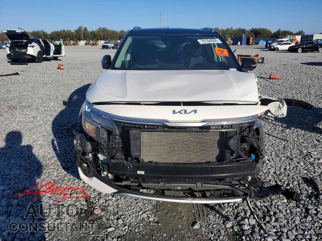 KIA SELTOS 2023 - KNDEU2AA7P7403231