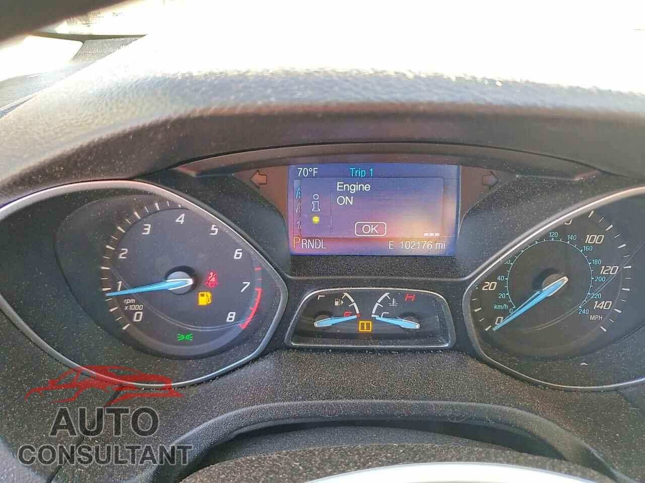 FORD FOCUS 2014 - 1FADP3K26EL426185