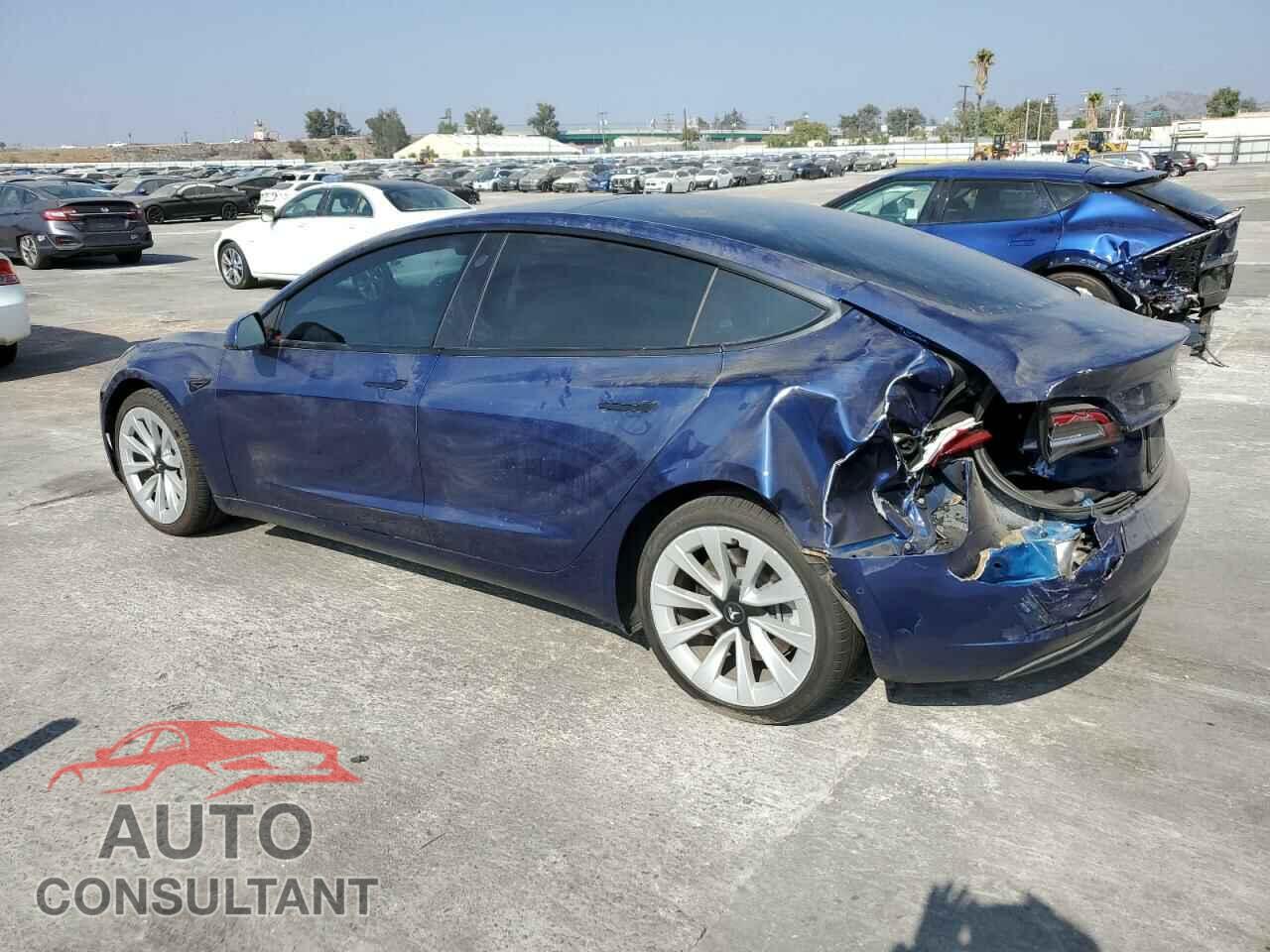 TESLA MODEL 3 2022 - 5YJ3E1EB8NF145584
