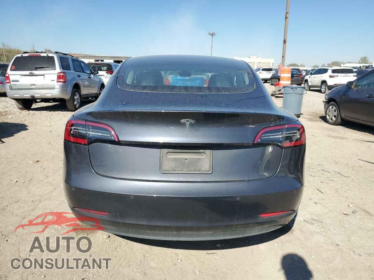 TESLA MODEL 3 2021 - 5YJ3E1EA9MF058301