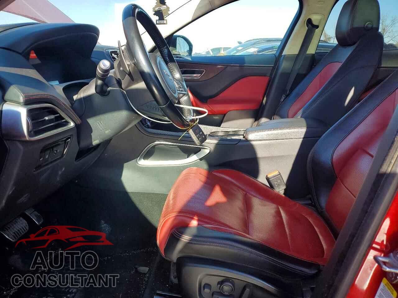 JAGUAR F-PACE 2017 - SADCL2BVXHA093306