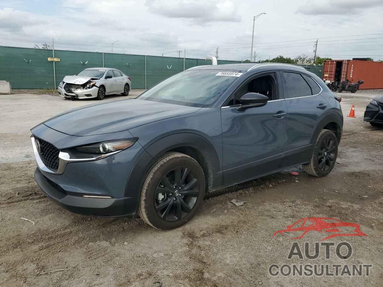 MAZDA CX30 2023 - 3MVDMBEY7PM504289
