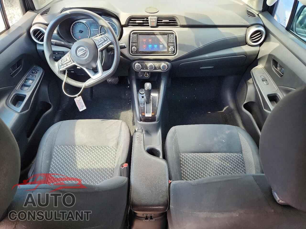NISSAN VERSA 2020 - 3N1CN8DV1LL886357