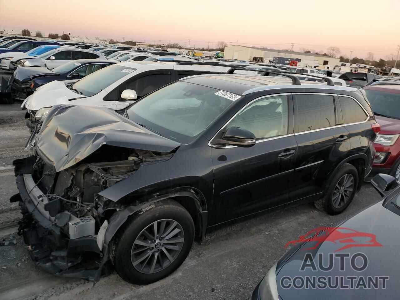 TOYOTA HIGHLANDER 2017 - 5TDJZRFH2HS468087