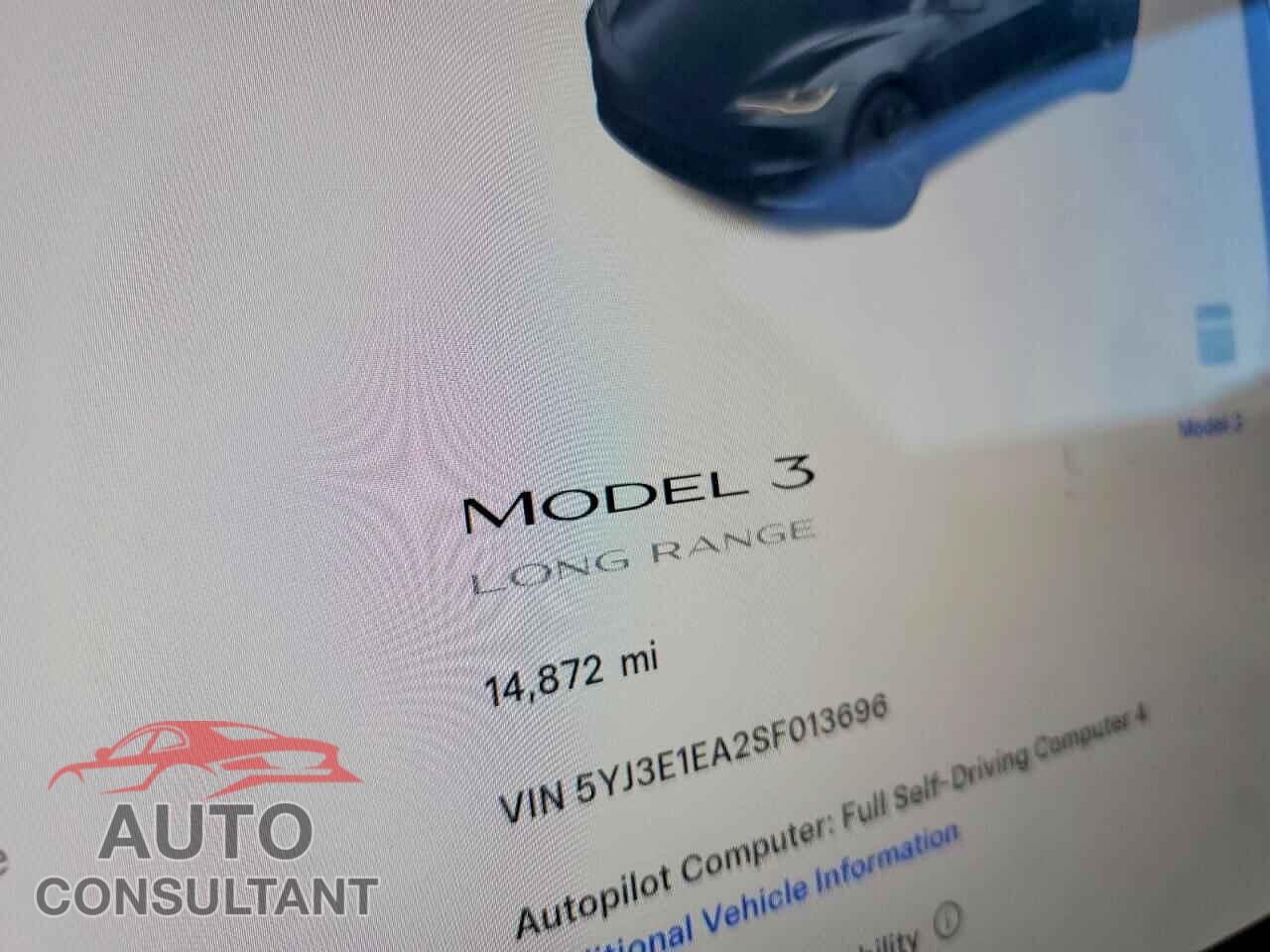 TESLA MODEL 3 2025 - 5YJ3E1EA2SF013696