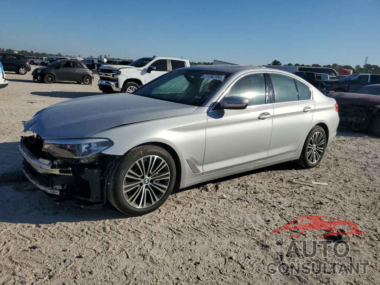 BMW 5 SERIES 2019 - WBAJA5C57KG900939