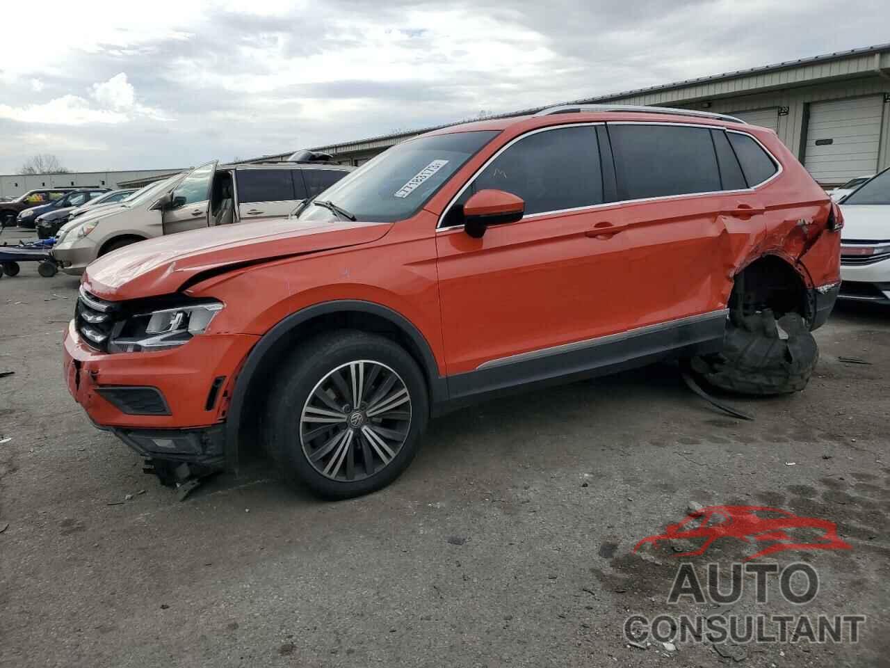 VOLKSWAGEN TIGUAN 2018 - 3VV3B7AXXJM025676