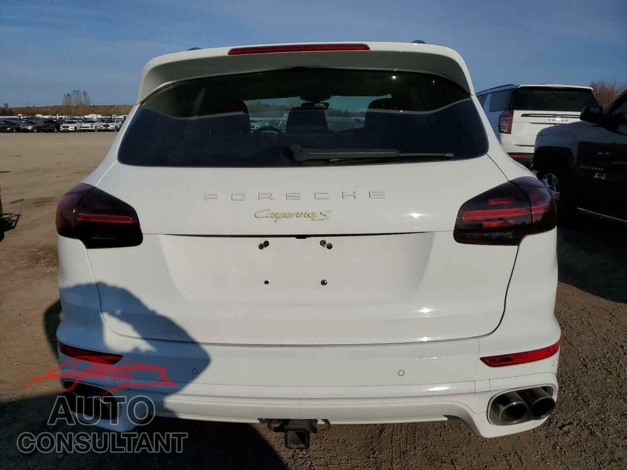 PORSCHE CAYENNE 2017 - WP1AE2A28HLA74518