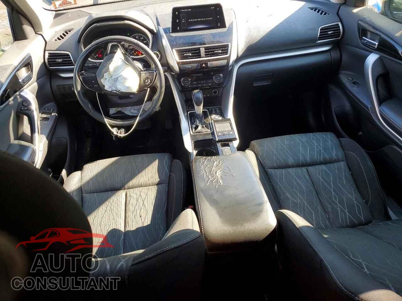 MITSUBISHI ECLIPSE 2018 - JA4AT5AA5JZ062159