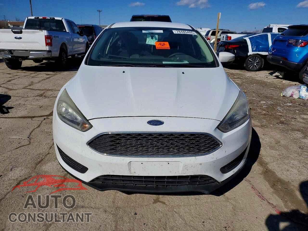 FORD FOCUS 2017 - 1FADP3F29HL320022