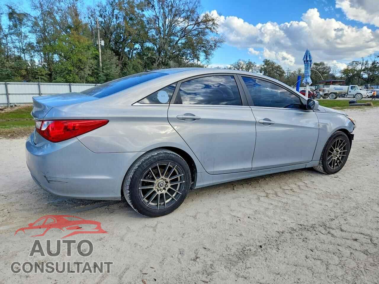 HYUNDAI SONATA 2011 - 5NPEB4AC3BH044192