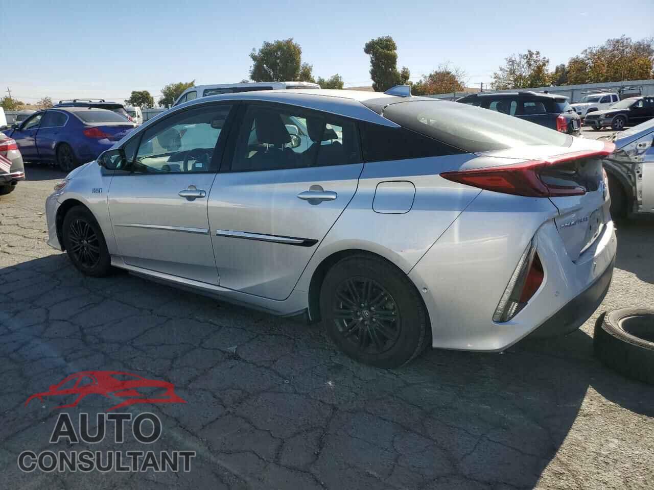TOYOTA PRIUS 2017 - JTDKARFP2H3034837