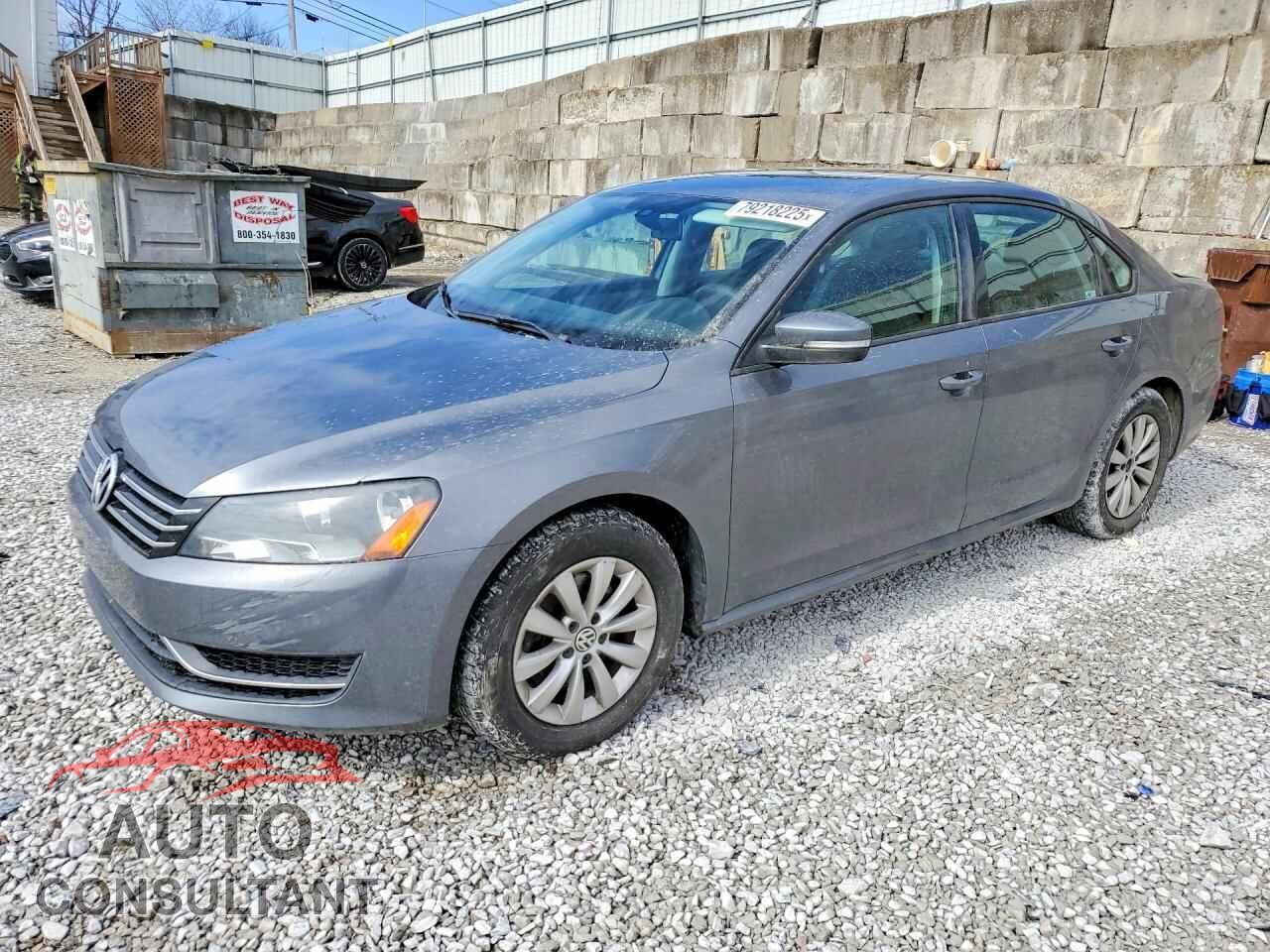 VOLKSWAGEN PASSAT 2013 - 1VWAH7A32DC015986