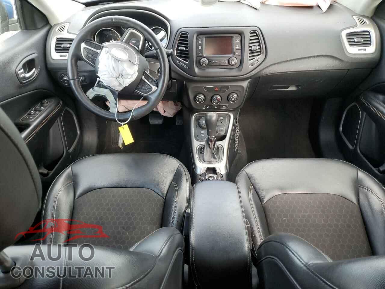 JEEP COMPASS 2018 - 3C4NJDBB2JT265077