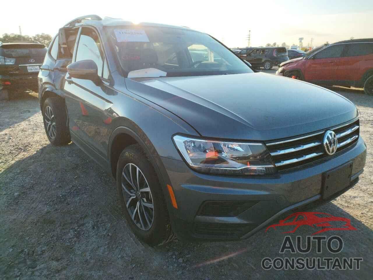 VOLKSWAGEN TIGUAN 2021 - 3VV1B7AX0MM145837