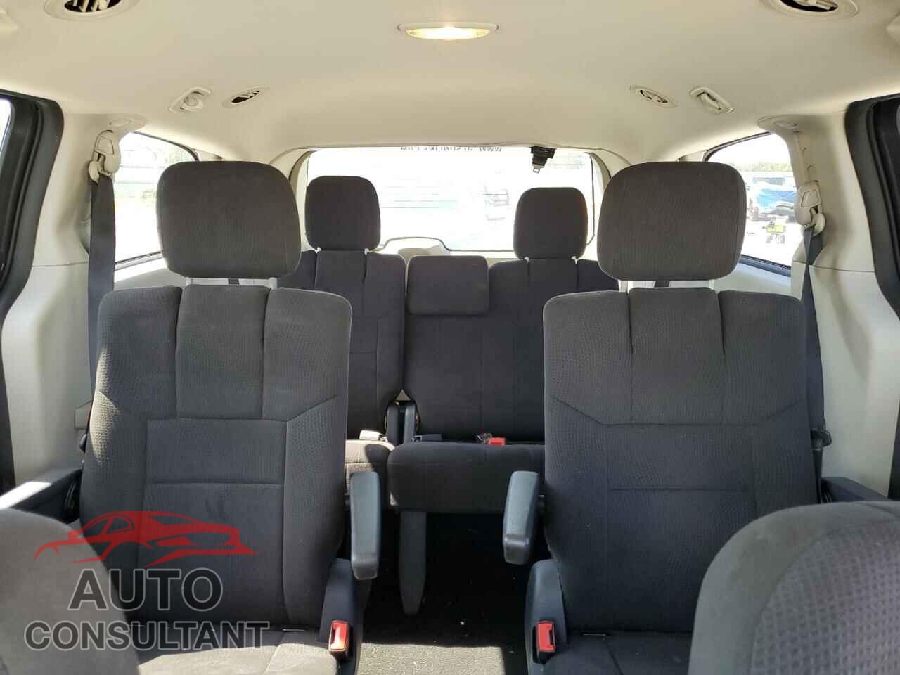 DODGE CARAVAN 2011 - 2D4RN4DG7BR743175