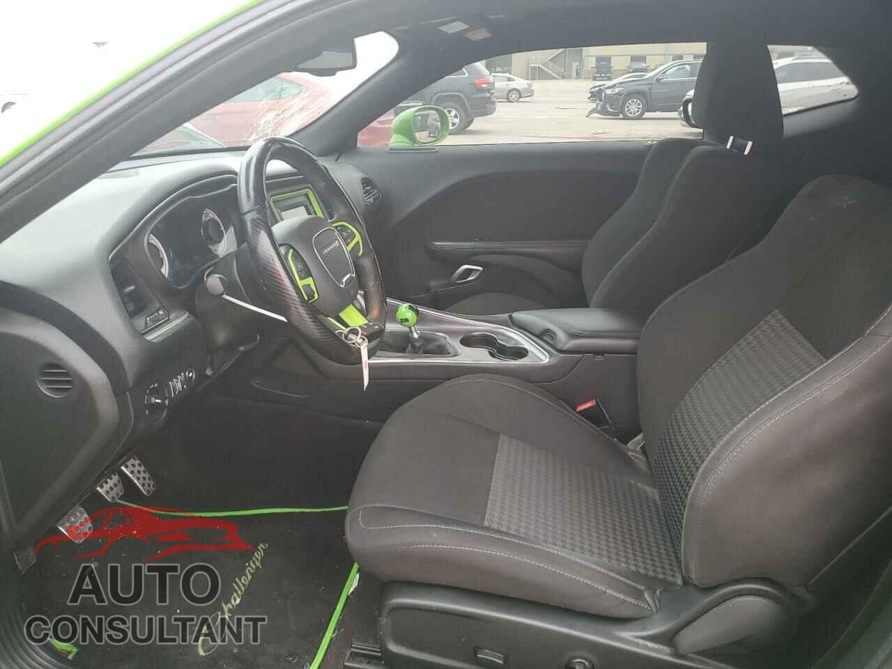 DODGE CHALLENGER 2017 - 2C3CDZBTXHH560410