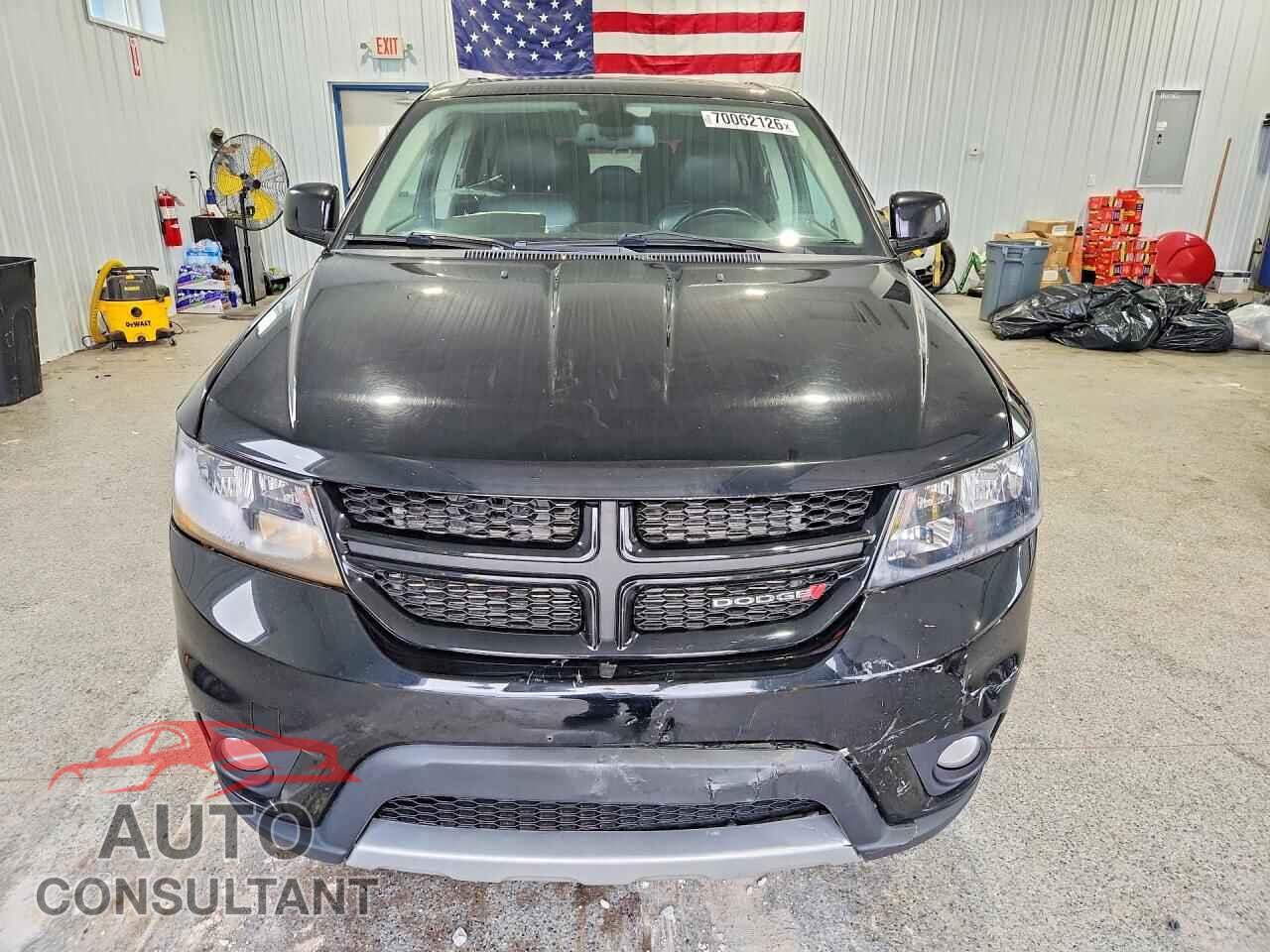 DODGE JOURNEY 2019 - 3C4PDDEG1KT687432