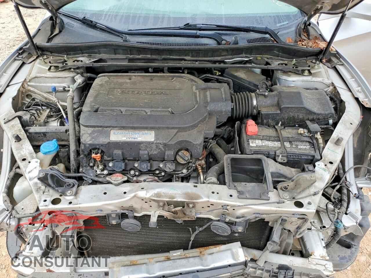 HONDA ACCORD 2013 - 1HGCR3F80DA010174