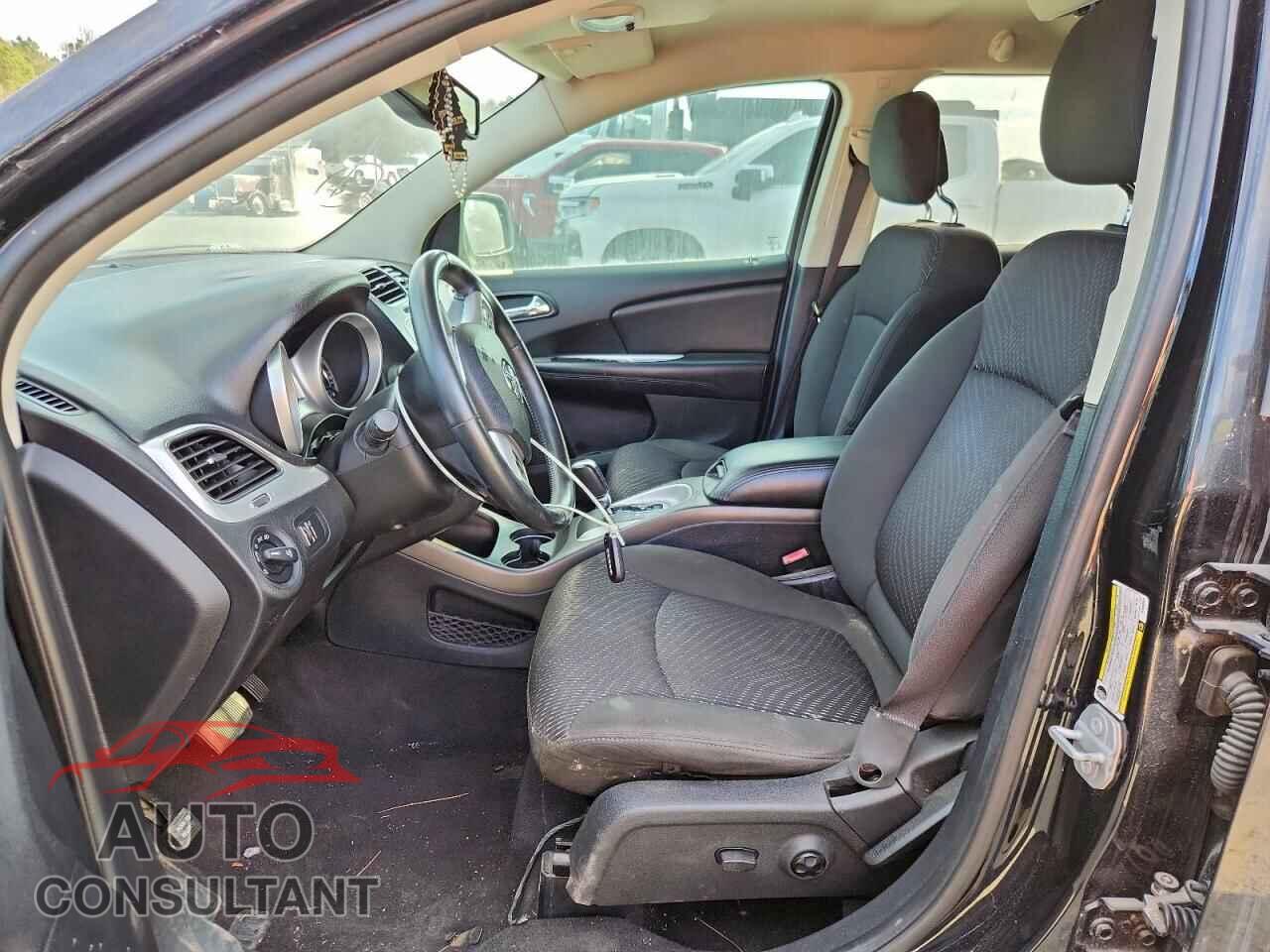 DODGE JOURNEY 2017 - 3C4PDCBB9HT608181