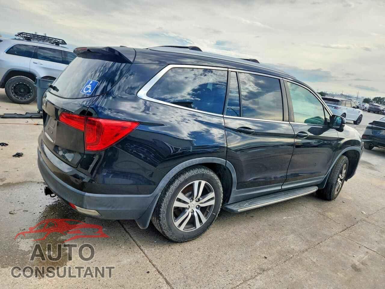 HONDA PILOT 2017 - 5FNYF5H69HB021434