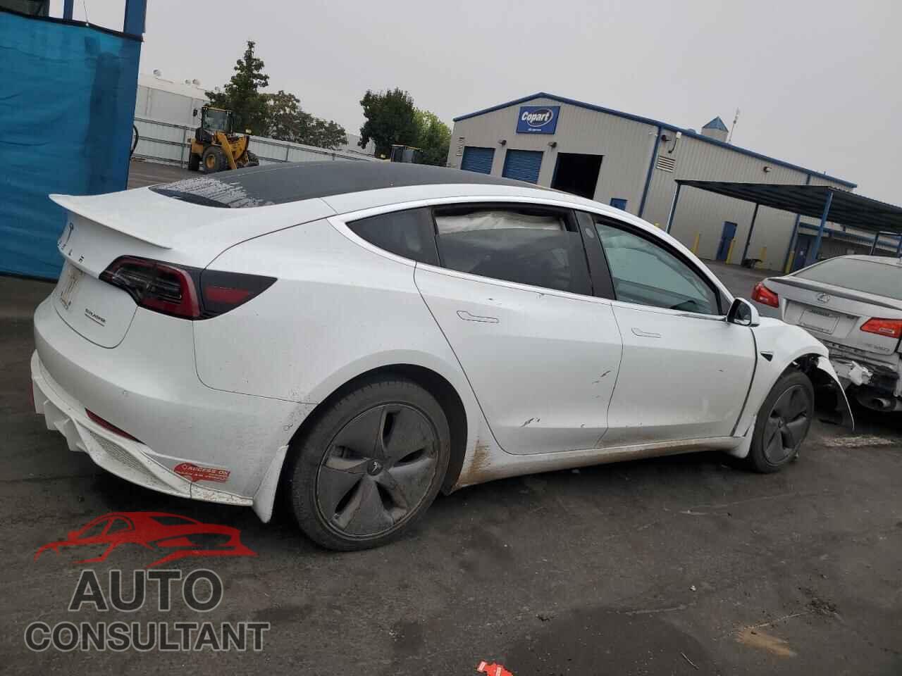 TESLA MODEL 3 2018 - 5YJ3E1EA6JF051012