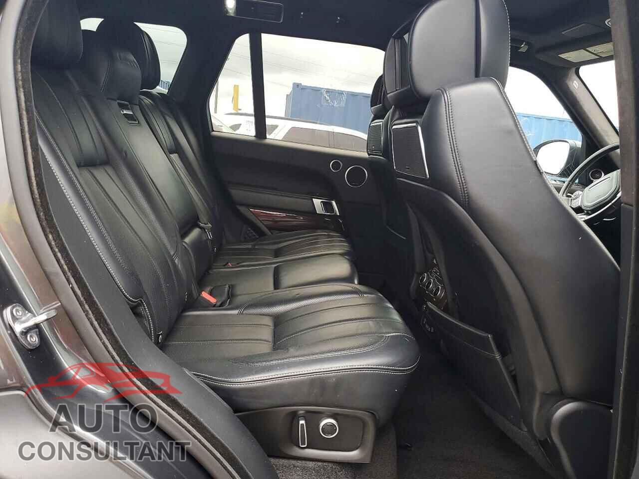 LAND ROVER RANGEROVER 2017 - SALGV2FE5HA326843
