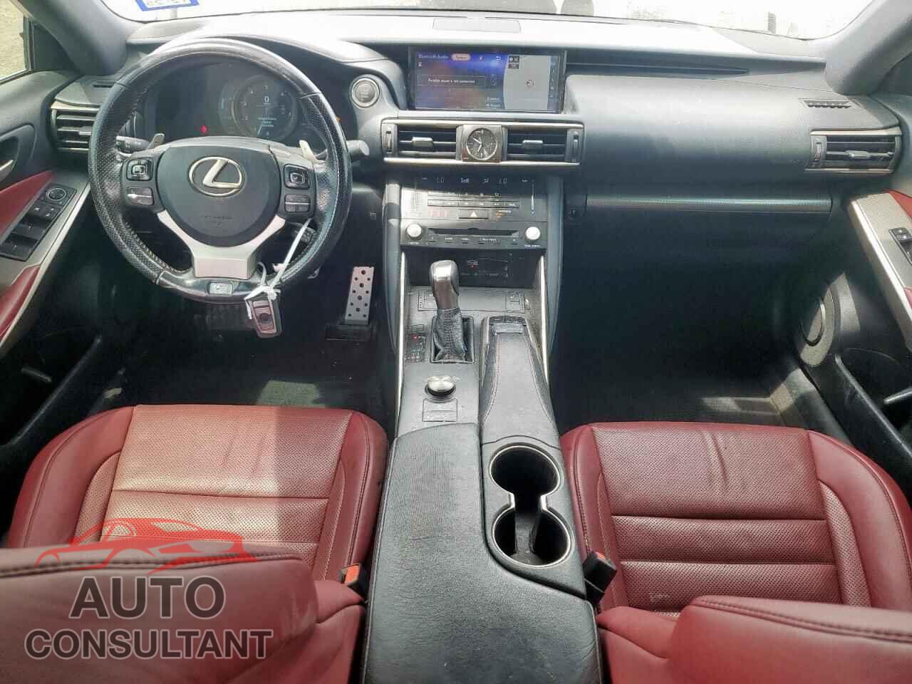 LEXUS IS 2017 - JTHBE1D29H5031207