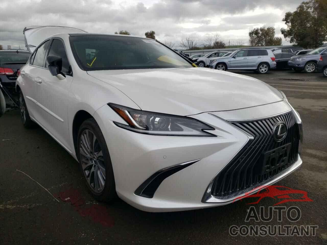 LEXUS ES350 2019 - 58ABZ1B1XKU027636