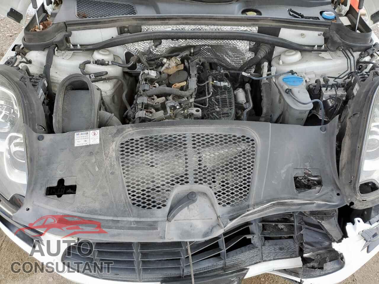 PORSCHE MACAN 2018 - WP1AA2A51JLB19262