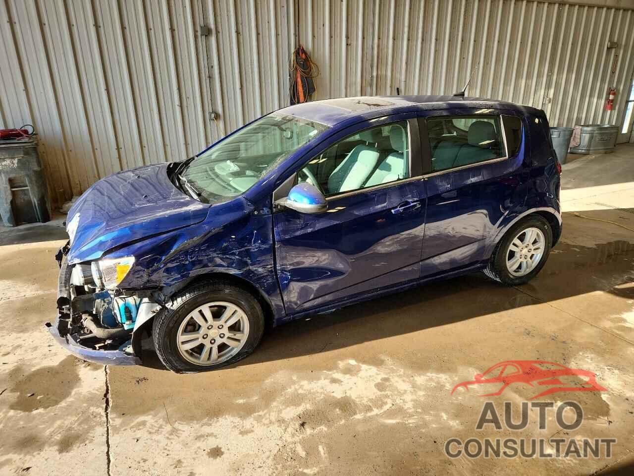 CHEVROLET SONIC 2014 - 1G1JC6SB8E4148774