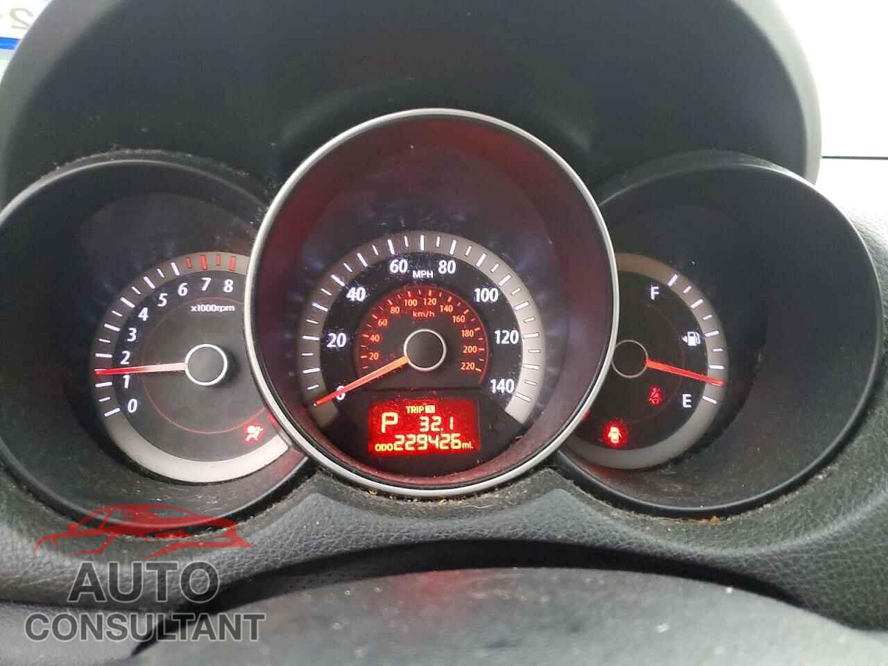 KIA FORTE 2012 - KNAFT4A20C5530904