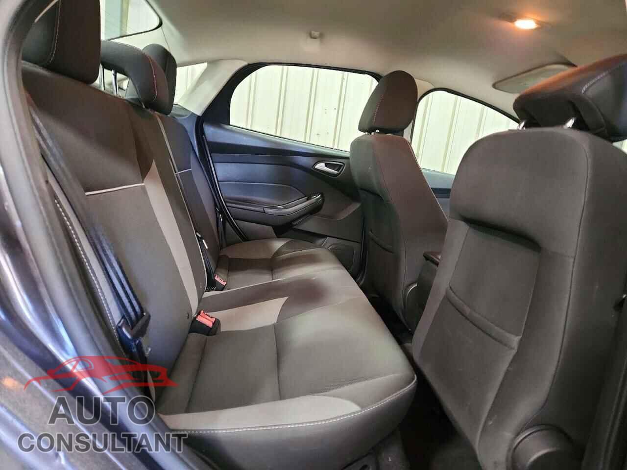 FORD FOCUS 2013 - 1FADP3F28DL156353