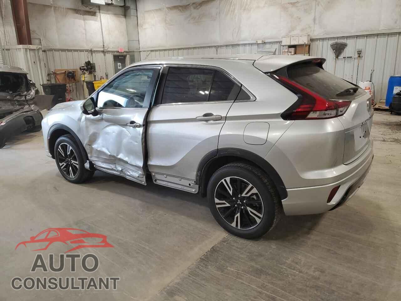 MITSUBISHI ECLIPSE 2024 - JA4ATWAA7RZ035353