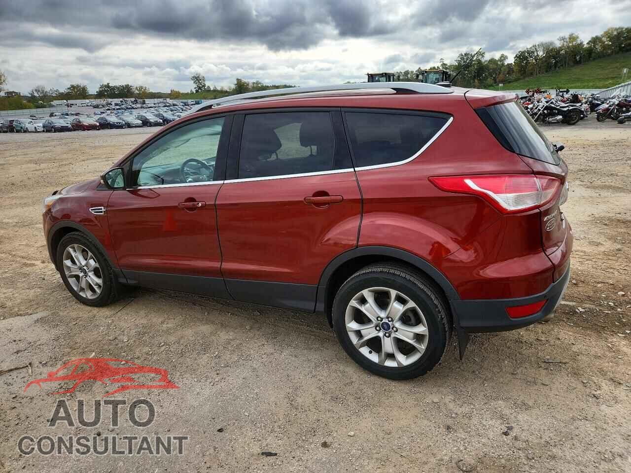 FORD ESCAPE 2016 - 1FMCU9JX2GUA11257