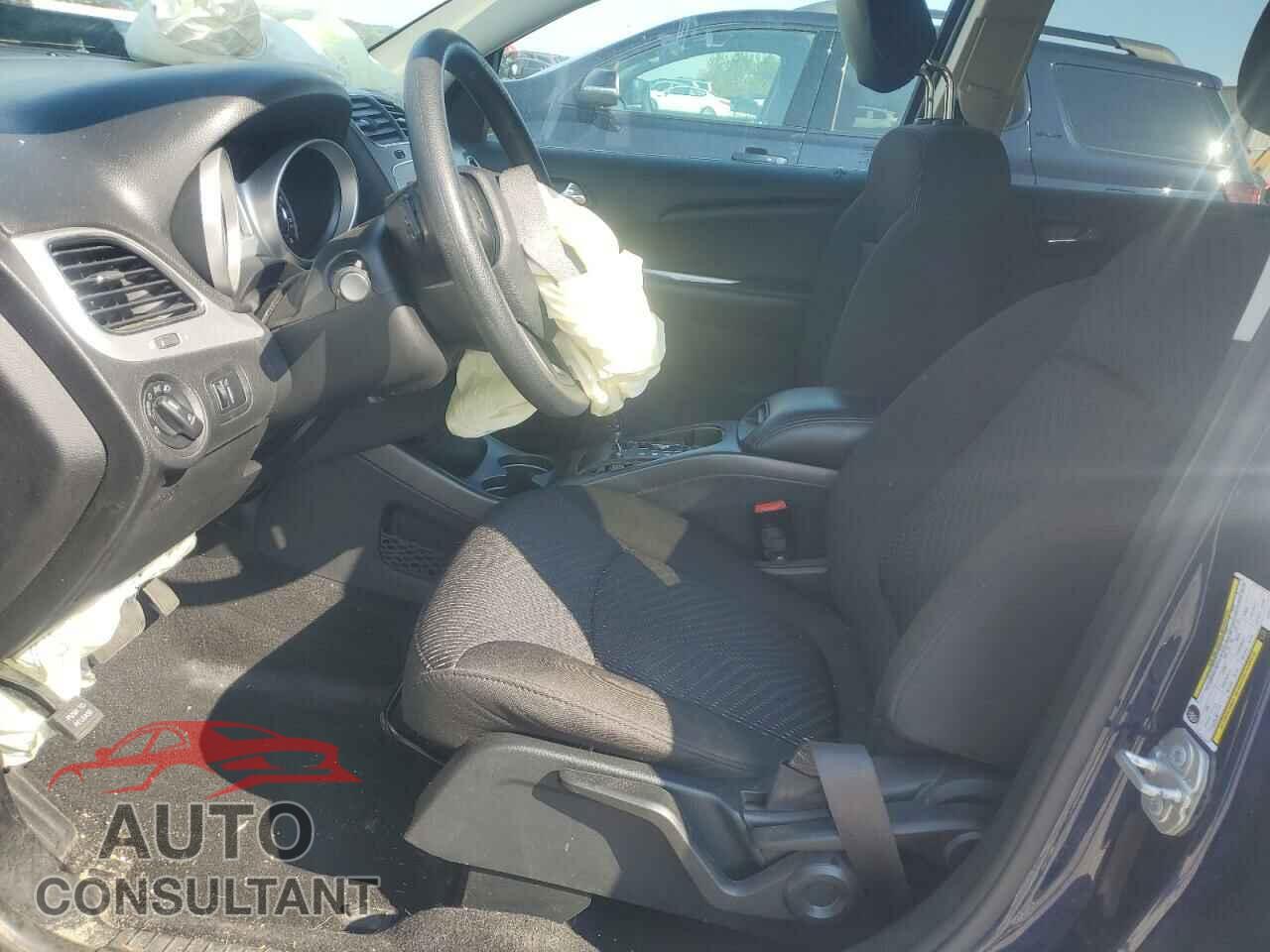 DODGE JOURNEY 2017 - 3C4PDCBB6HT579352