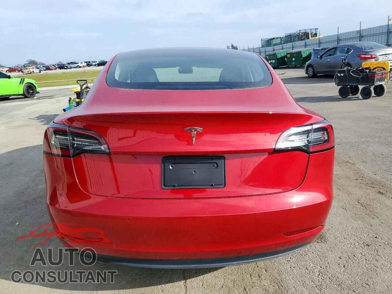 TESLA MODEL 3 2022 - 5YJ3E1EA6NF357150
