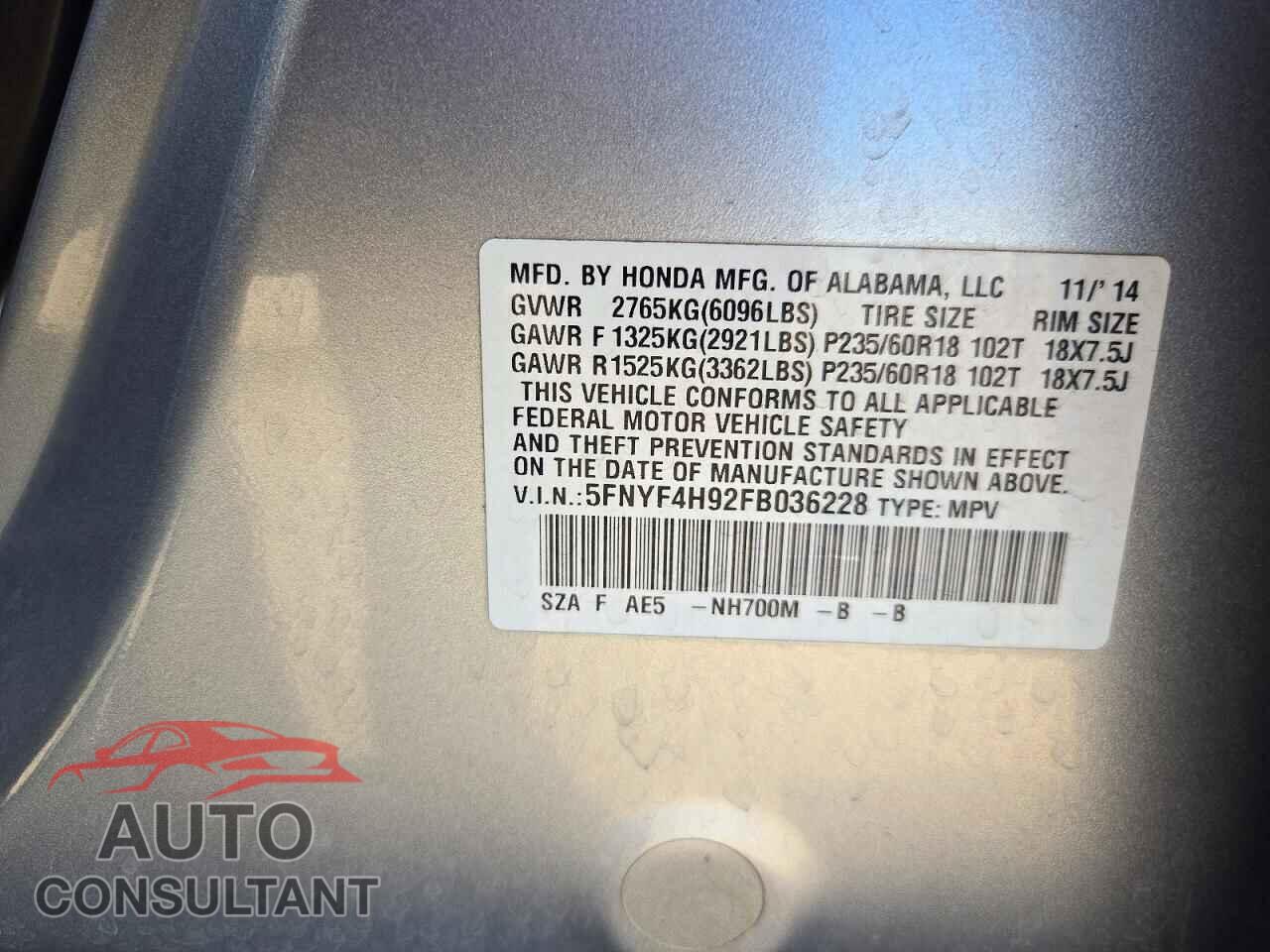 HONDA PILOT 2015 - 5FNYF4H92FB036228