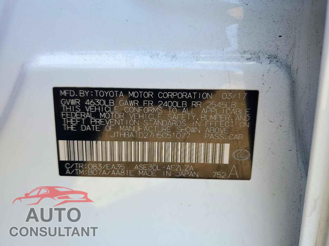 LEXUS IS 2017 - JTHBA1D27H5051077