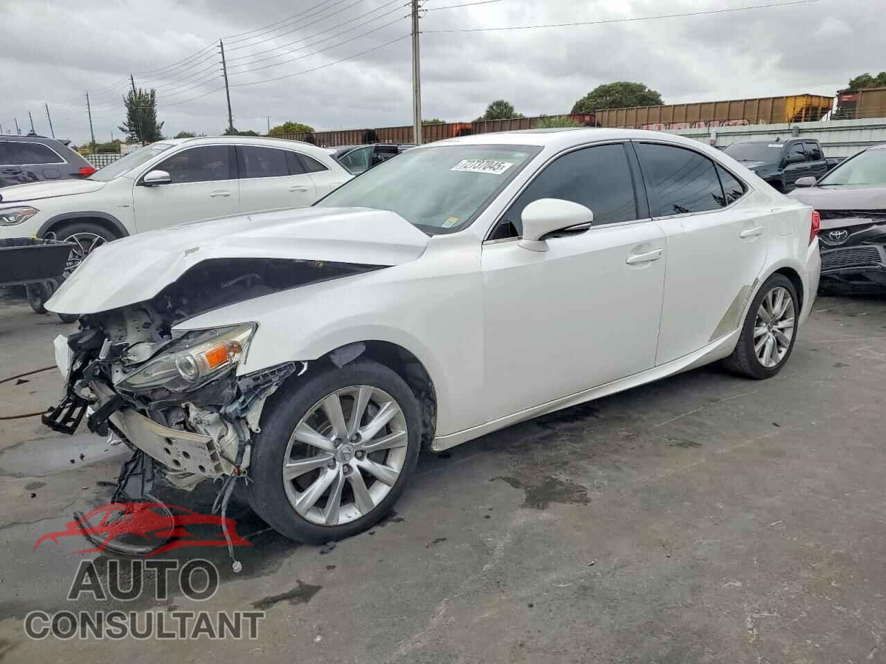 LEXUS IS 2016 - JTHBA1D26G5014665