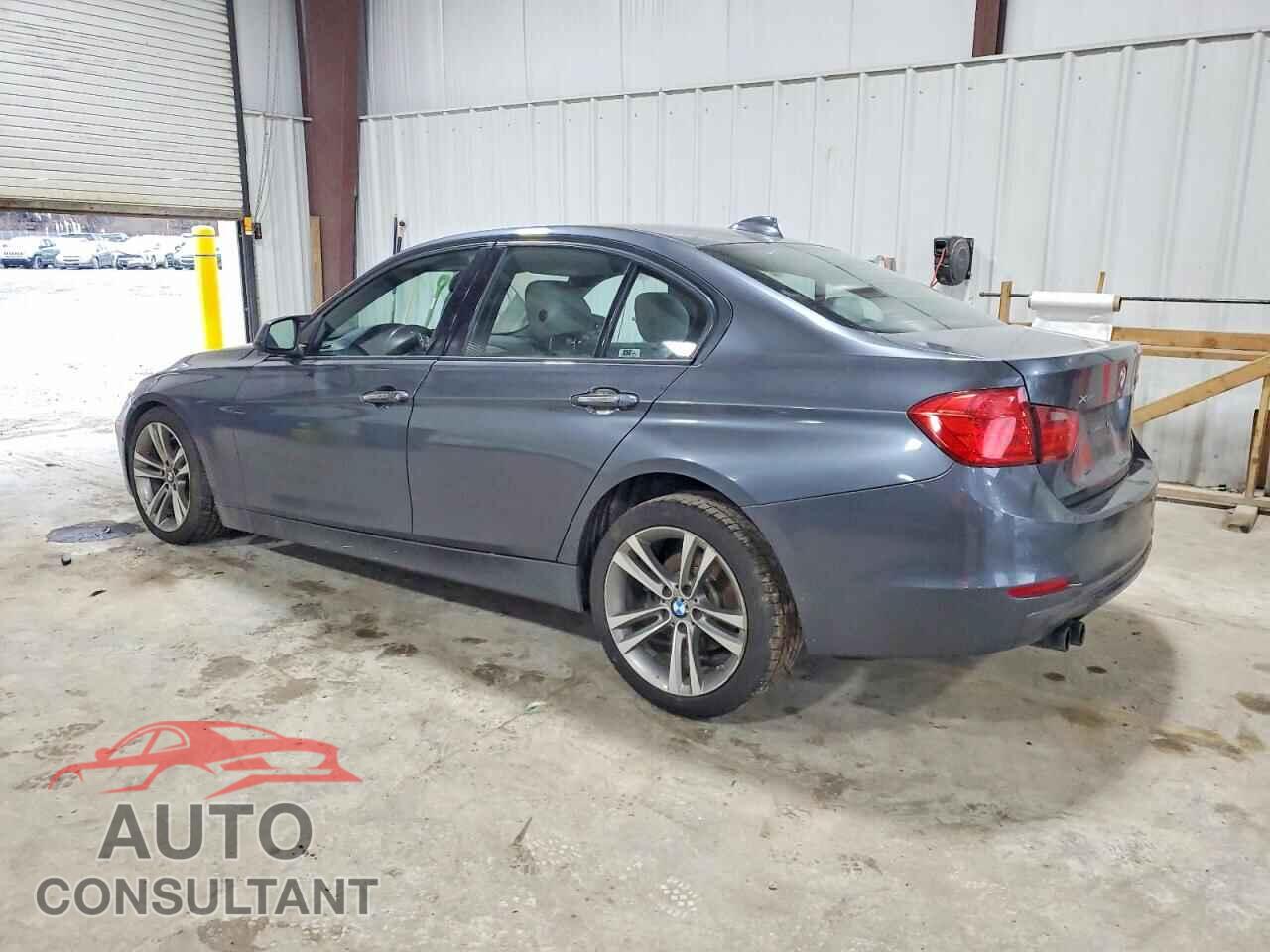 BMW 3 SERIES 2013 - WBA3B5G56DNS03566