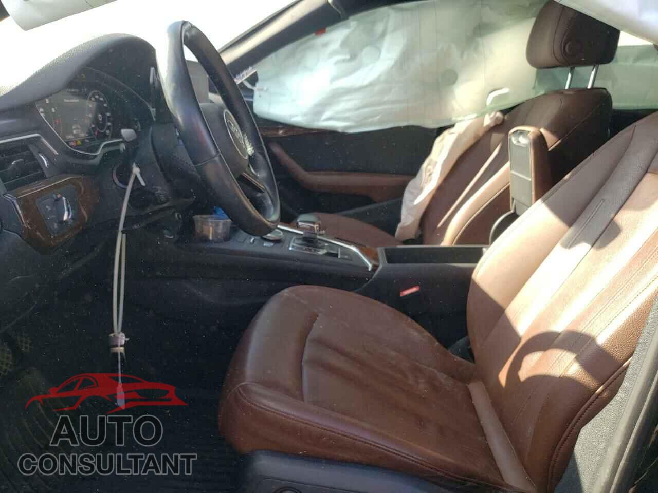 AUDI A4 2017 - WAUDNAF48HN052507