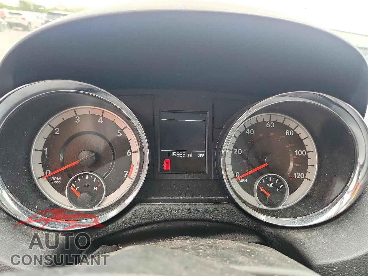 DODGE CARAVAN 2011 - 2D4RN5DG3BR689511