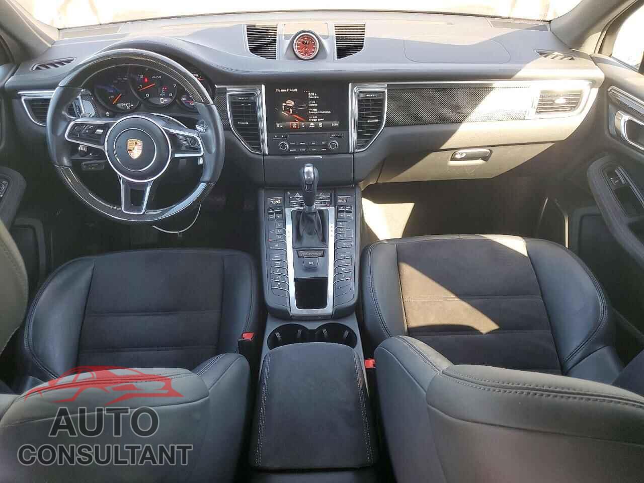 PORSCHE MACAN 2017 - WP1AG2A56HLB51407